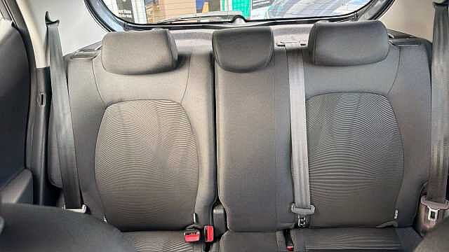 Hyundai i10 1.2 SE 5dr Petrol Hatchback