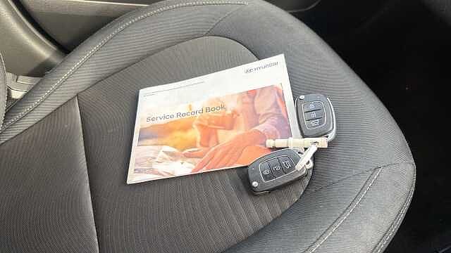 Hyundai i10 1.2 SE 5dr Petrol Hatchback