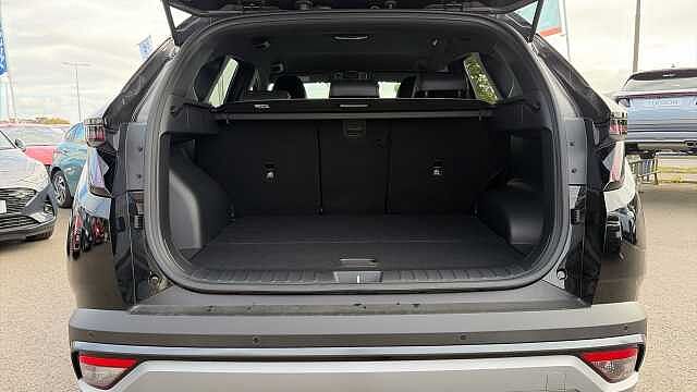 Hyundai TUCSON 1.6T 239 Hybrid Black Line 5dr Auto Hybrid Estate Abyss Black - Pearl