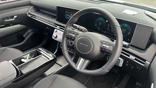 Hyundai TUCSON 1.6T 239 Hybrid Black Line 5dr Auto Hybrid Estate Shimmering Silver - Metallic
