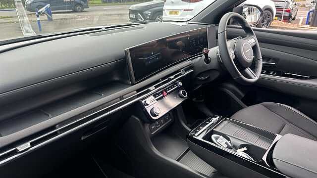 Hyundai TUCSON 1.6T 239 Hybrid Black Line 5dr Auto Hybrid Estate Shimmering Silver - Metallic