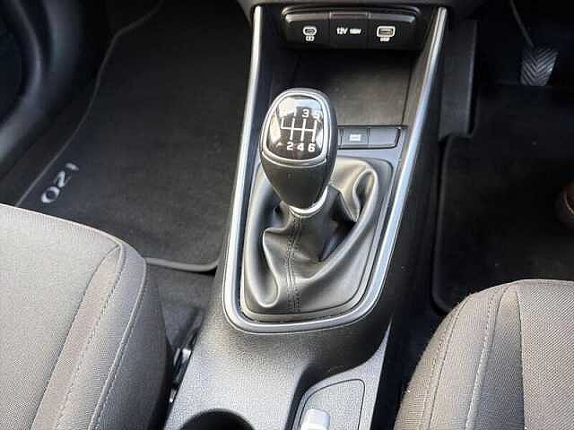 Hyundai I20 Advance T-Gdi White