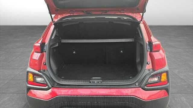 Hyundai KONA PLAY 1.0 TURBO PETROL MANUAL Red