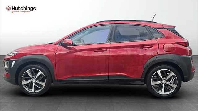 Hyundai KONA PLAY 1.0 TURBO PETROL MANUAL Red
