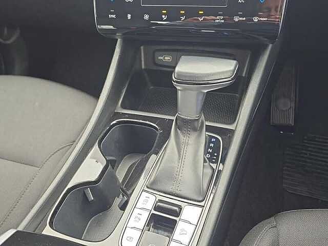 Hyundai TUCSON SE CONNECT TGDI MHEV SA Black