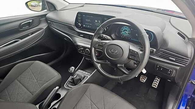 Hyundai BAYON HAT 1.0 T-GDI 48V MHEV 100 SE CNT Blue