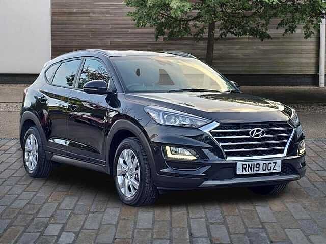 Hyundai TUCSON SE NAV 1.6 PETROL TURBO 177PS MANUAL Black