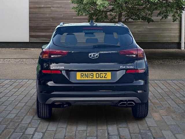 Hyundai TUCSON SE NAV 1.6 PETROL TURBO 177PS MANUAL Black