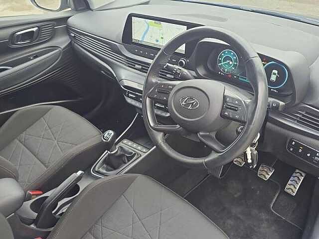 Hyundai BAYON Premium T-Gdi Mhev