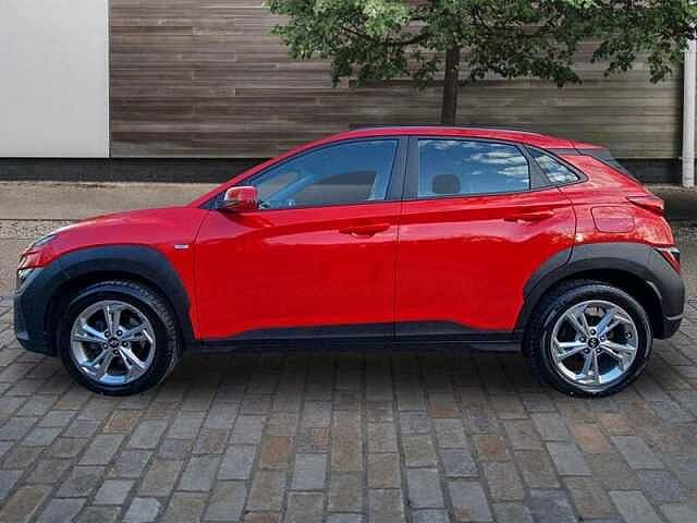 Hyundai KONA Se Connect T-Gdi Mhev Red