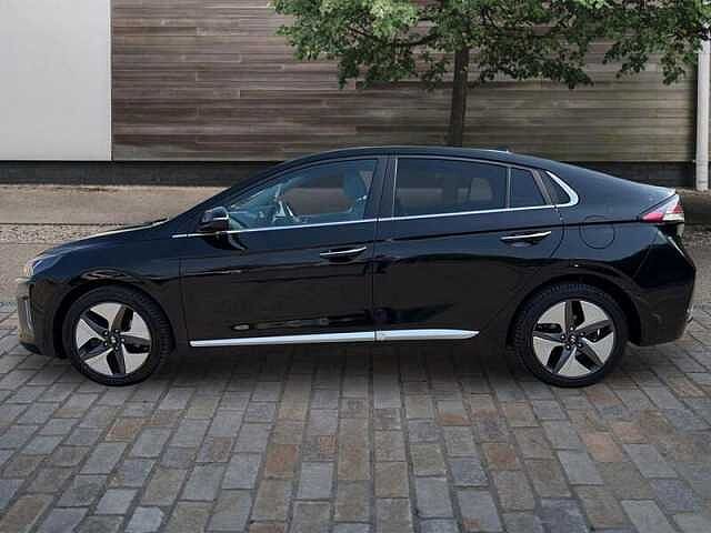 Hyundai IONIQ 1.6 h-GDi Premium SE Hatchback 5dr Petrol Hybrid DCT Euro 6 (s/s) (141 ps)