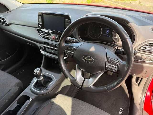 Hyundai i30 1.0 T-GDi MHEV SE Connect Hatchback 5dr Petrol Hybrid Manual Euro 6 (s/s) (120 p