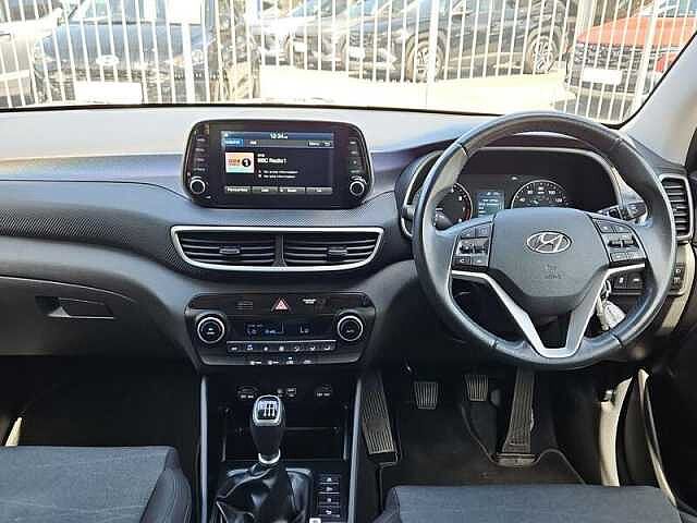 Hyundai TUCSON 1.6 GDi SE Nav SUV 5dr Petrol Manual Euro 6 (s/s) (132 ps)
