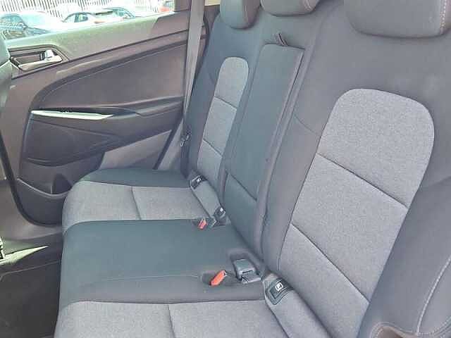 Hyundai TUCSON 1.6 GDi SE Nav SUV 5dr Petrol Manual Euro 6 (s/s) (132 ps)