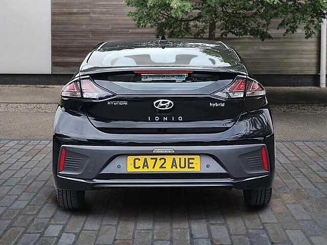 Hyundai IONIQ 1.6 h-GDi Premium Hatchback 5dr Petrol Hybrid DCT Euro 6 (s/s) (141 ps)
