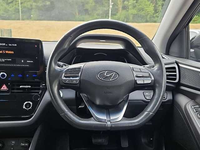 Hyundai IONIQ 1.6 h-GDi Premium Hatchback 5dr Petrol Hybrid DCT Euro 6 (s/s) (141 ps)