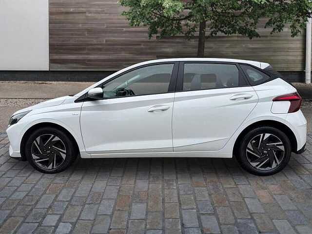 Hyundai I20 1.0 T-GDi MHEV SE Connect Hatchback 5dr Petrol Hybrid Manual Euro 6 (s/s) (100 p White