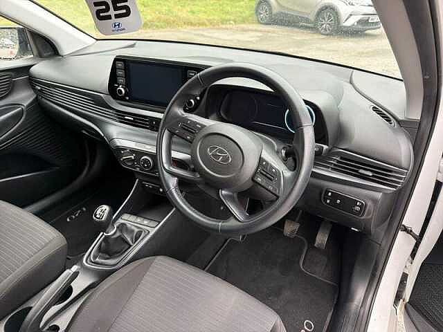 Hyundai I20 1.0 T-GDi MHEV SE Connect Hatchback 5dr Petrol Hybrid Manual Euro 6 (s/s) (100 p White