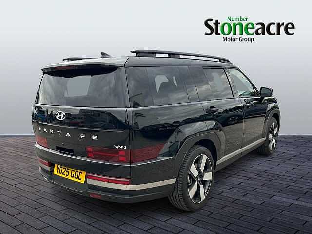 Hyundai SANTA FE HYBRID 1.6 h T-GDi Ultimate Auto Euro 6 (s/s) 5dr Black