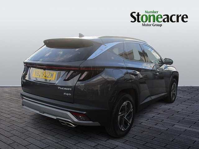 Hyundai TUCSON PLUG-IN HYBRID 1.6 T-GDi 13.8kWh Advance Auto Euro 6 (s/s) 5dr Grey