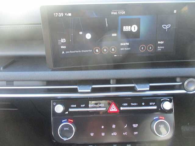 Hyundai TUCSON PLUG-IN HYBRID 1.6 T-GDi 13.8kWh Advance Auto Euro 6 (s/s) 5dr Grey