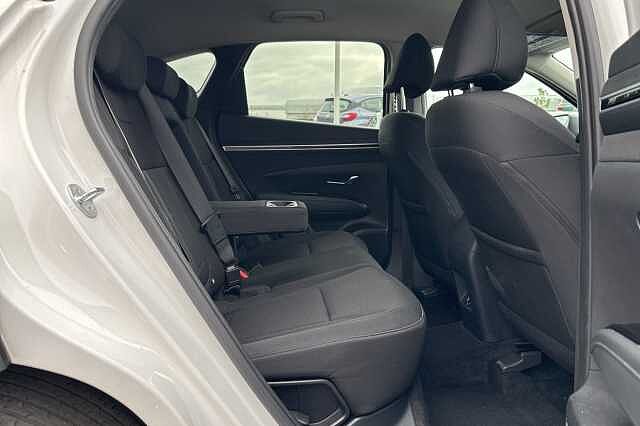 Hyundai TUCSON 1.6 TGDi Premium 5dr 2WD White