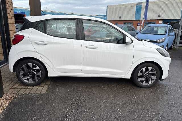 Hyundai I10 1.0 Advance 5dr Auto White