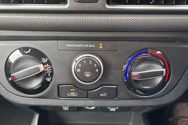 Hyundai I10 1.0 Advance 5dr Auto White