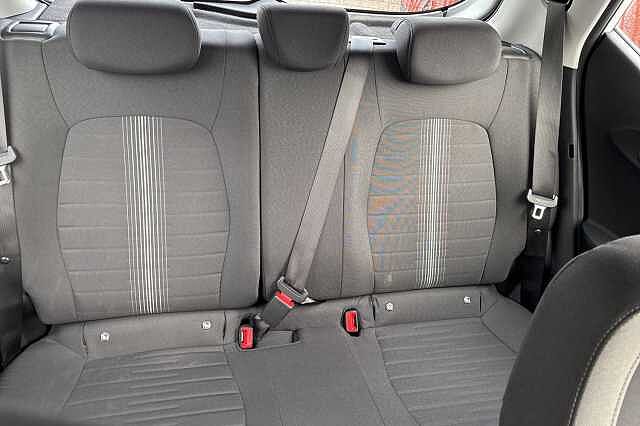 Hyundai I10 1.0 Advance 5dr Auto White