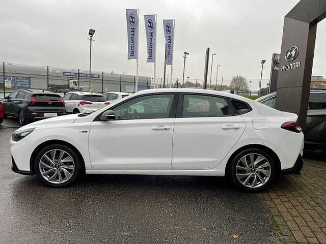 Approved Used Hyundai i30 Fastback For Sale | Hyundai UK