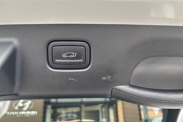 Hyundai KONA 1.6 Hybrid 129 N Line 5dr DCT White