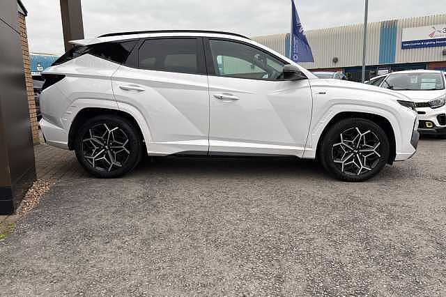 Hyundai TUCSON 1.6 TGDi N Line 5dr 2WD White