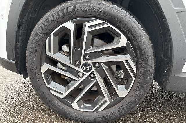 Hyundai TUCSON 1.6T Hybrid Ultimate 5dr Auto White