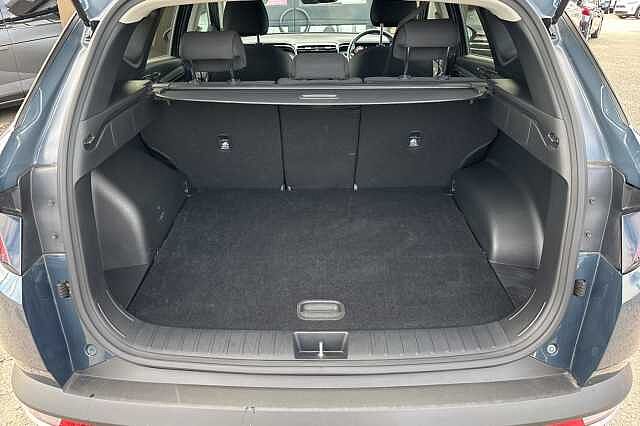 Hyundai TUCSON 1.6 TGDi Hybrid 230 SE Connect 5dr 2WD Auto Blue