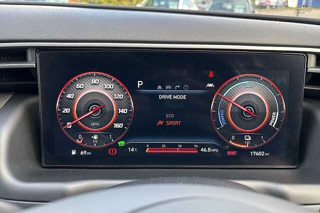 Hyundai TUCSON 1.6 TGDi Hybrid 230 SE Connect 5dr 2WD Auto Blue