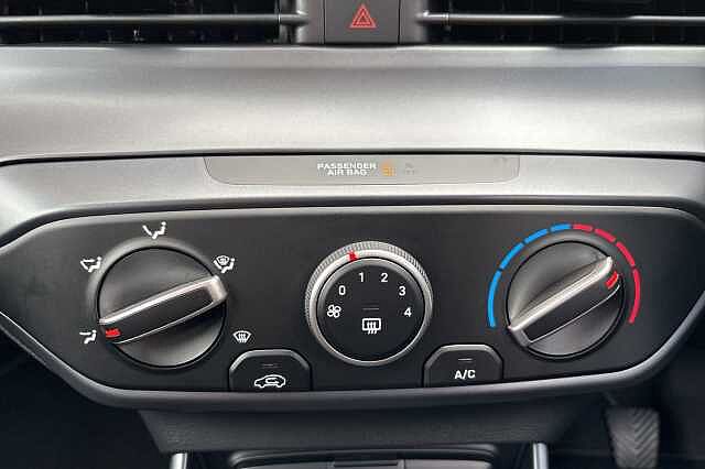 Hyundai I20 1.0T GDi Advance 5dr White