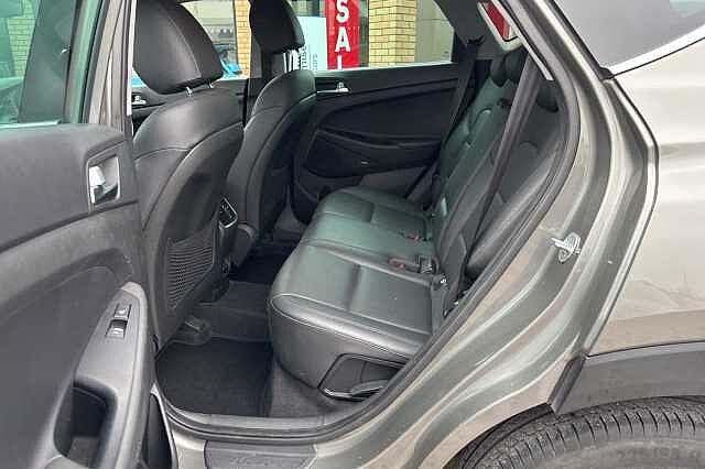 Hyundai TUCSON 1.6 CRDi 136 Premium 5dr 2WD DCT Grey