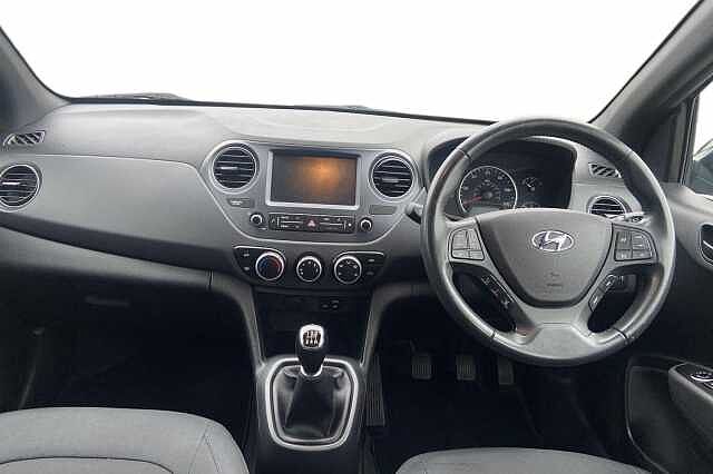 Hyundai i10 Go Se