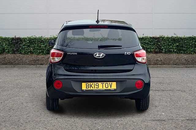 Hyundai i10 Go Se