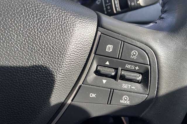 Hyundai I20 1.2 SE Launch Edition Hatchback 5dr Petrol Manual Euro 6 (s/s) (84 ps) Grey