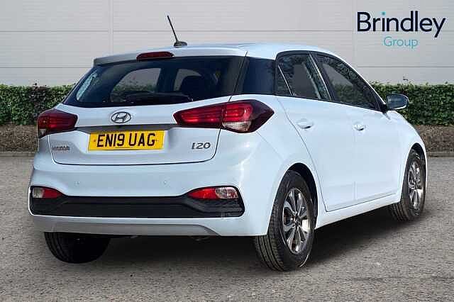 Hyundai I20 1.2 SE Launch Edition Hatchback 5dr Petrol Manual Euro 6 (s/s) (84 ps) Grey