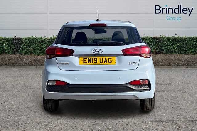 Hyundai I20 1.2 SE Launch Edition Hatchback 5dr Petrol Manual Euro 6 (s/s) (84 ps) Grey