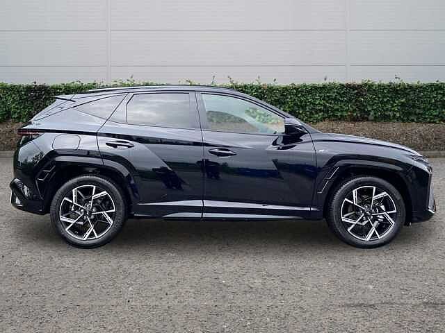 Hyundai TUCSON 1.6 T-GDi 13.8kWh N Line Edition SUV 5dr Petrol Plug-in Hybrid Auto Euro 6 (s/s) ABYSS Black