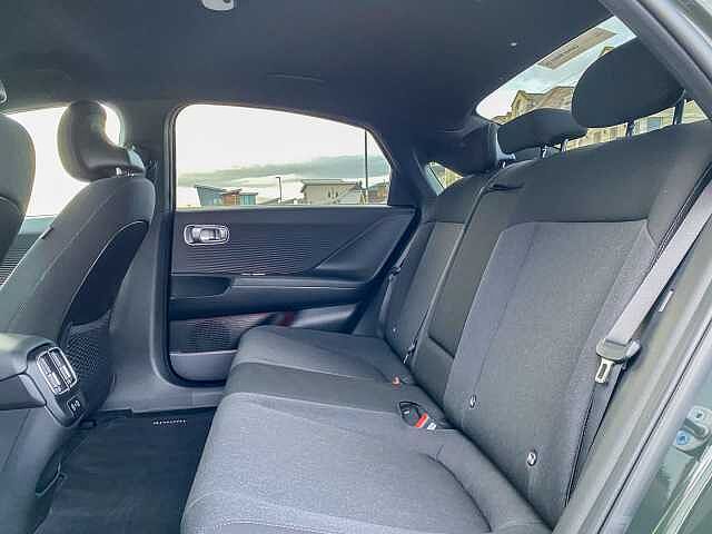 Hyundai IONIQ 6 E (228ps) Premium 77kWh (Single Motor) RWD Green