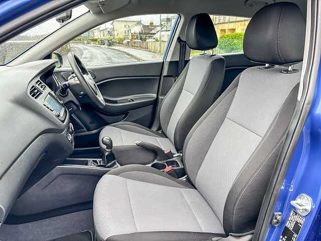Hyundai I20 1.2 MPi S Connect 5dr Blue