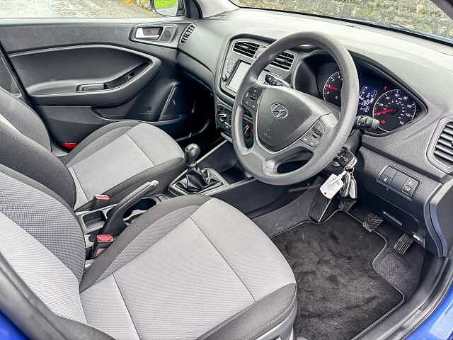 Hyundai I20 1.2 MPi S Connect 5dr Blue