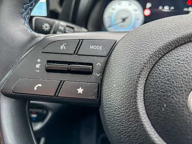 Hyundai BAYON 1.0 TGDi Ultimate 5dr DCT Blue