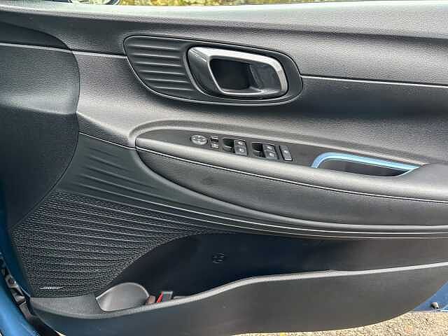 Hyundai BAYON 1.0 TGDi Ultimate 5dr DCT Blue