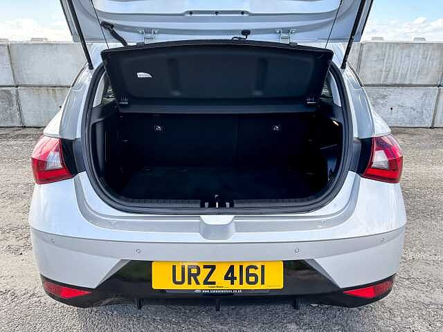 Hyundai I20 1.0T GDi 48V MHD Premium 5dr Silver