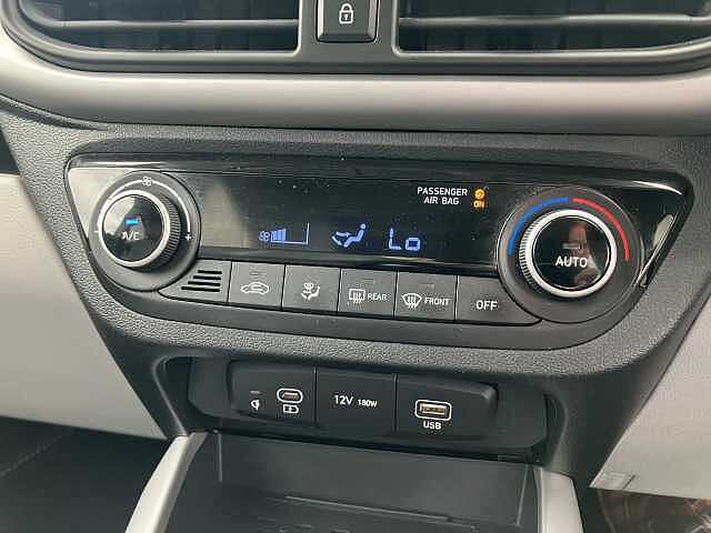 Hyundai I10 1.0 MPi Premium 5dr Green
